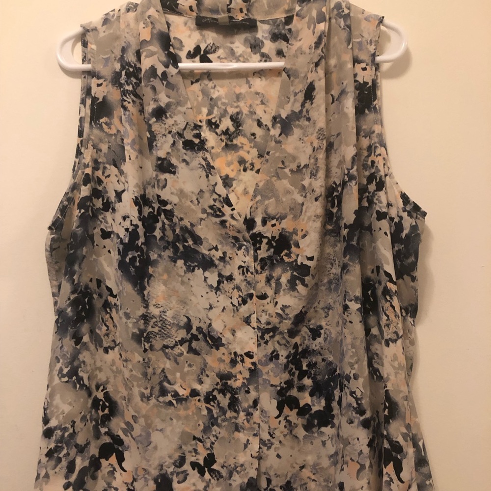 Rise & Olive sleeveless blouse XL